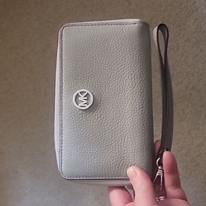 Michael Kors Wristlet